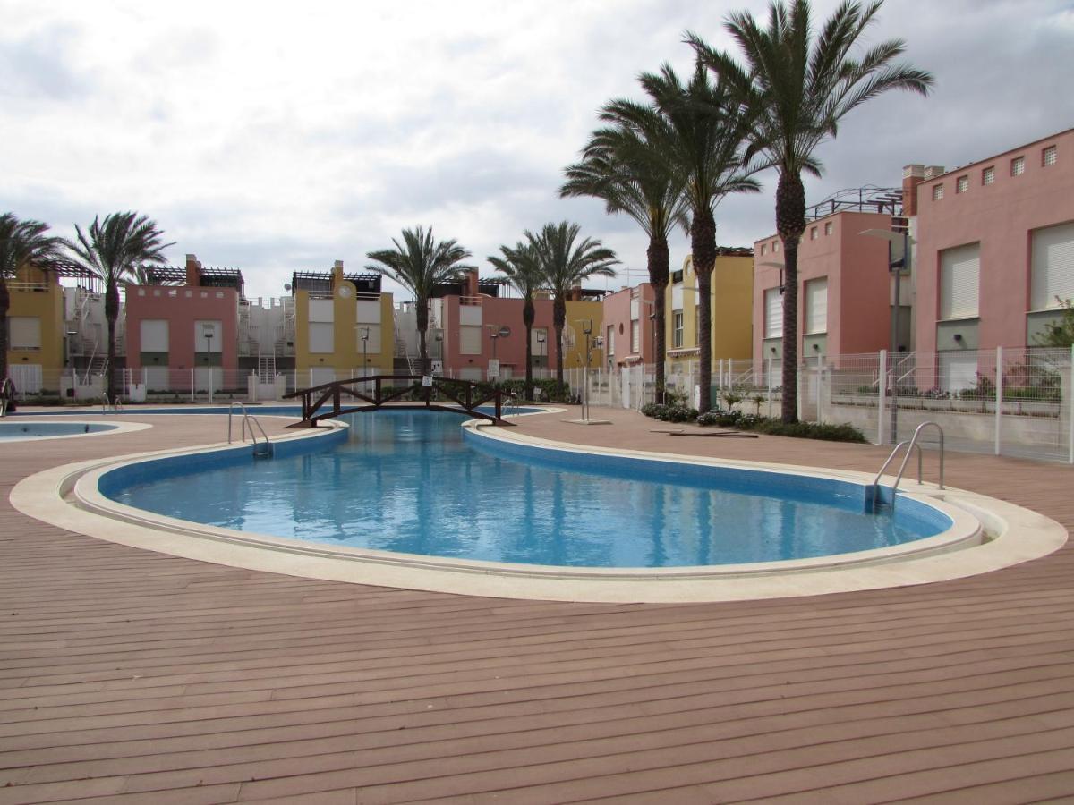 Atico Laguna Beach Con Jacuzzy Privado Vera Bagian luar foto