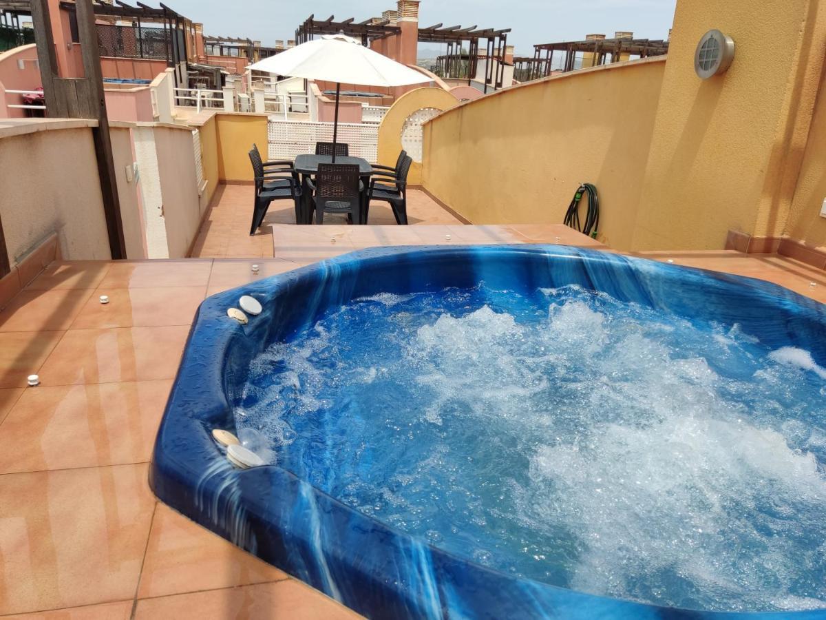 Atico Laguna Beach Con Jacuzzy Privado Vera Bagian luar foto