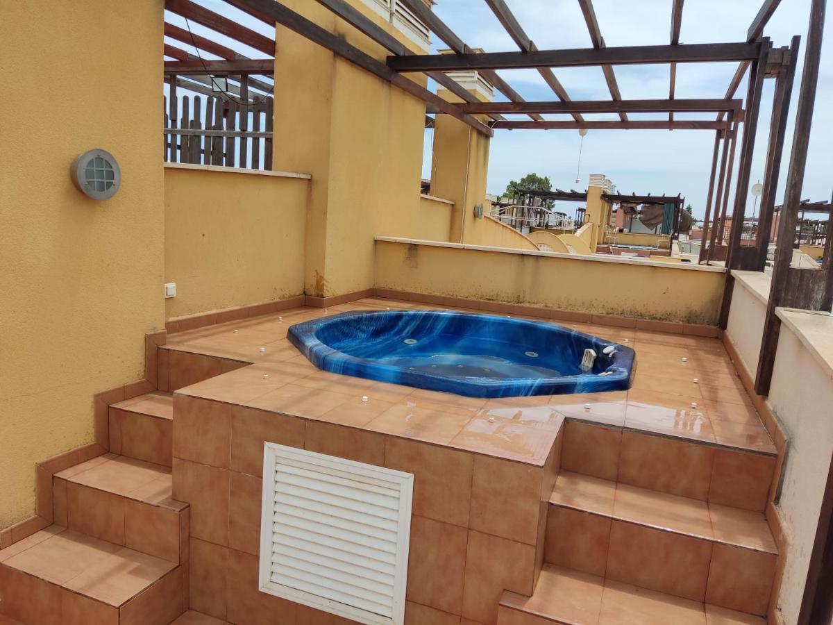 Atico Laguna Beach Con Jacuzzy Privado Vera Bagian luar foto